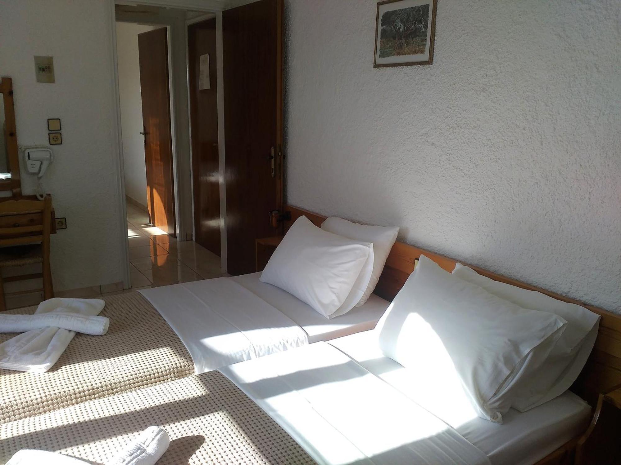 Lefka Hotel Kolimvárion Luaran gambar